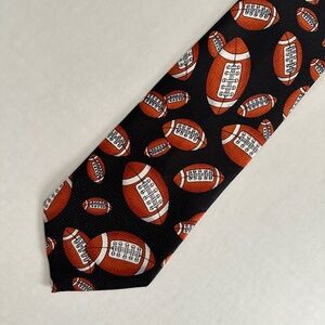 NWT Vintage 90s Designs by A. Rogers Football Tie